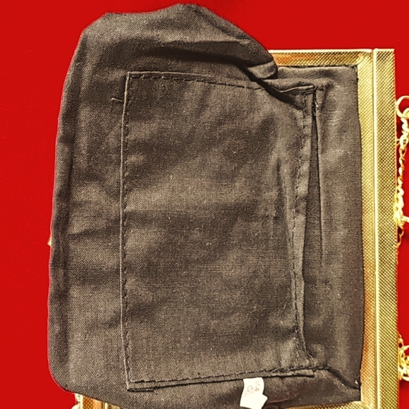 Clutch & Coin Purse - Picture 11 of 16